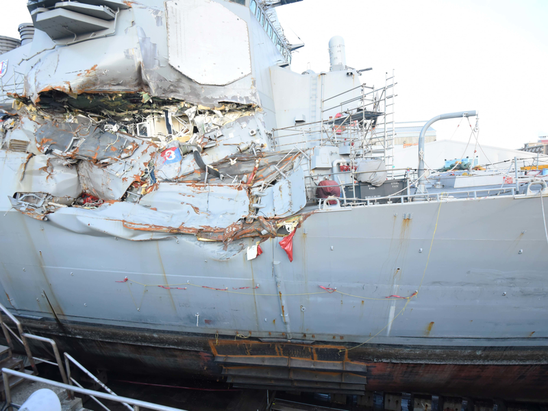 Area of damage to USS Fitzgerald both above and below the waterline. The patch near Berthing 2 can be seen. Image: US Navy